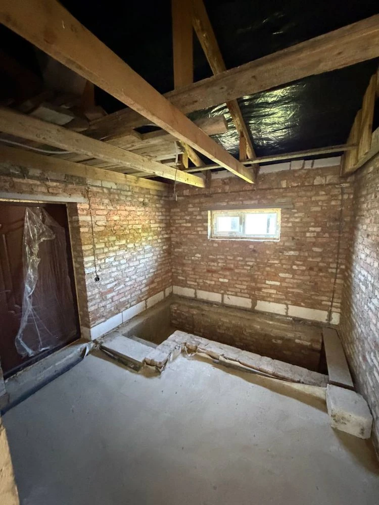 NEW CONSTRUCTION SALE in Chervonia Gory area
