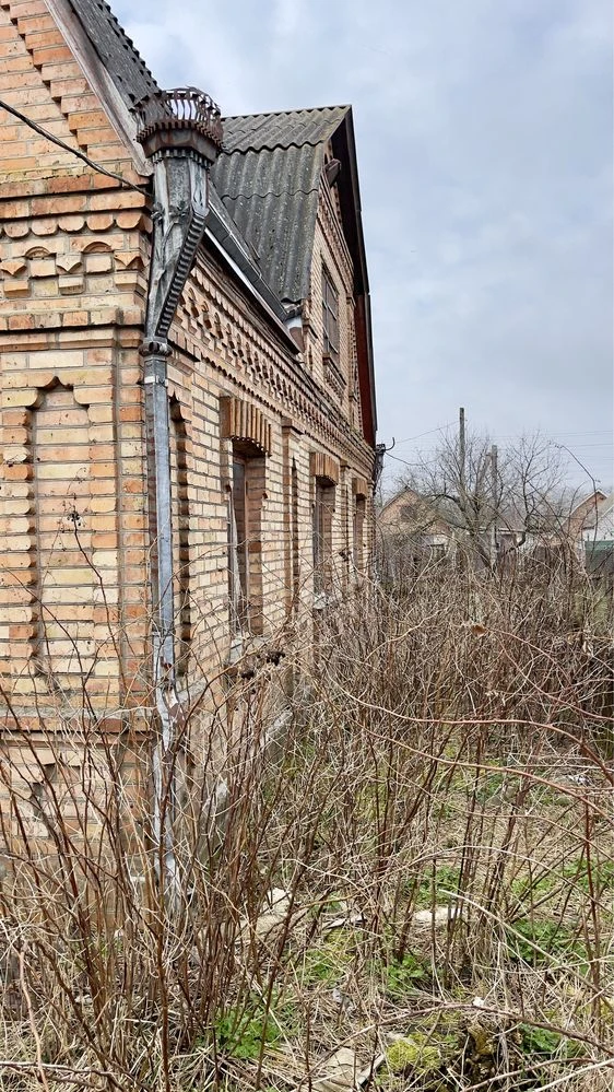 Land for sale without interior finishing