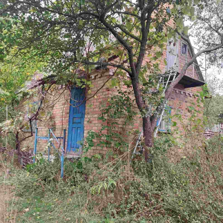 House in village Skragliwka