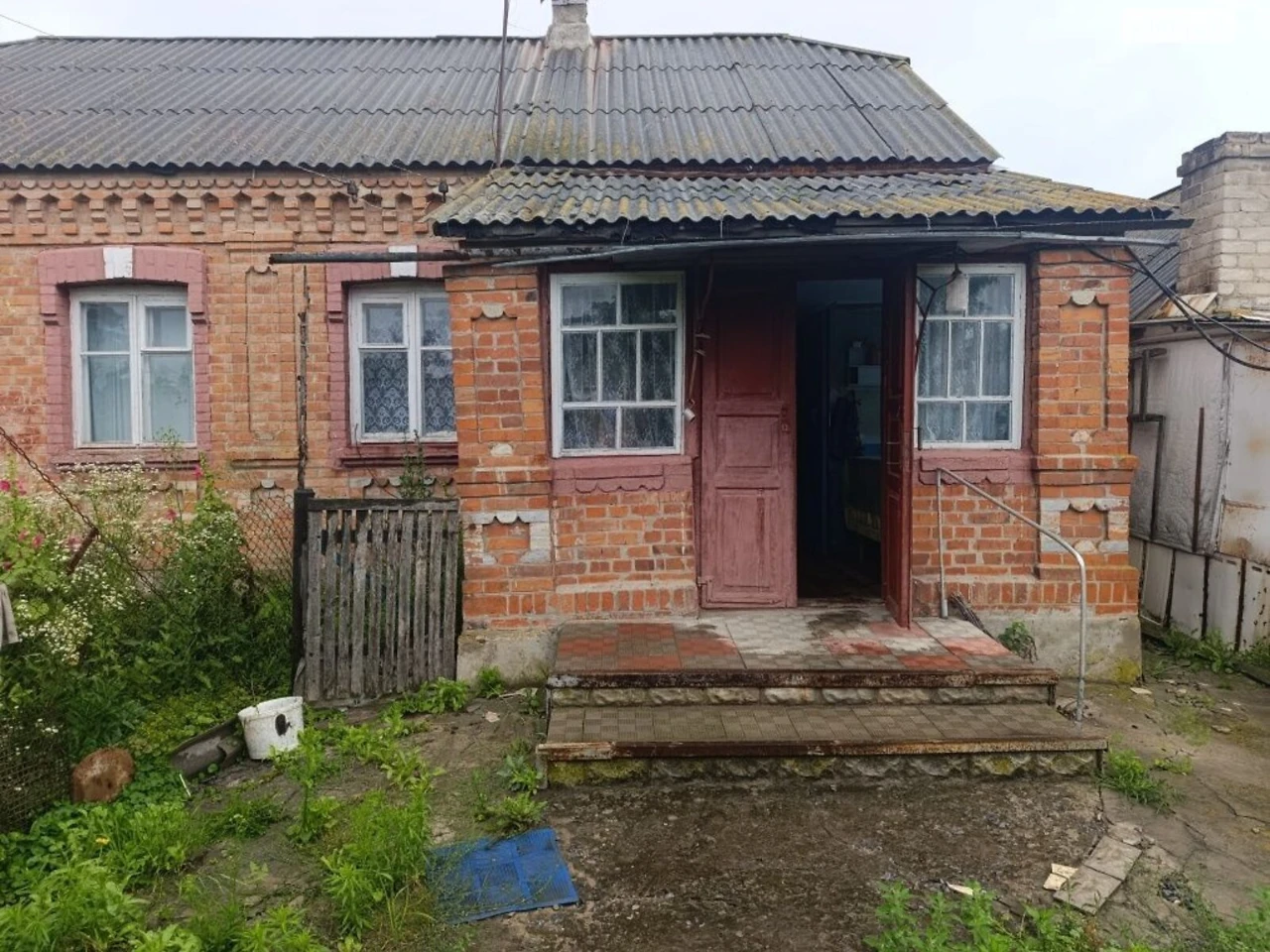 Sale of a House Section