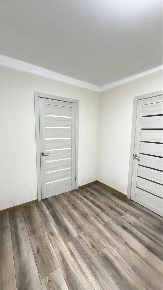 For Sale House Area Zgrebellya | 77.7 m² | 8 Sections
