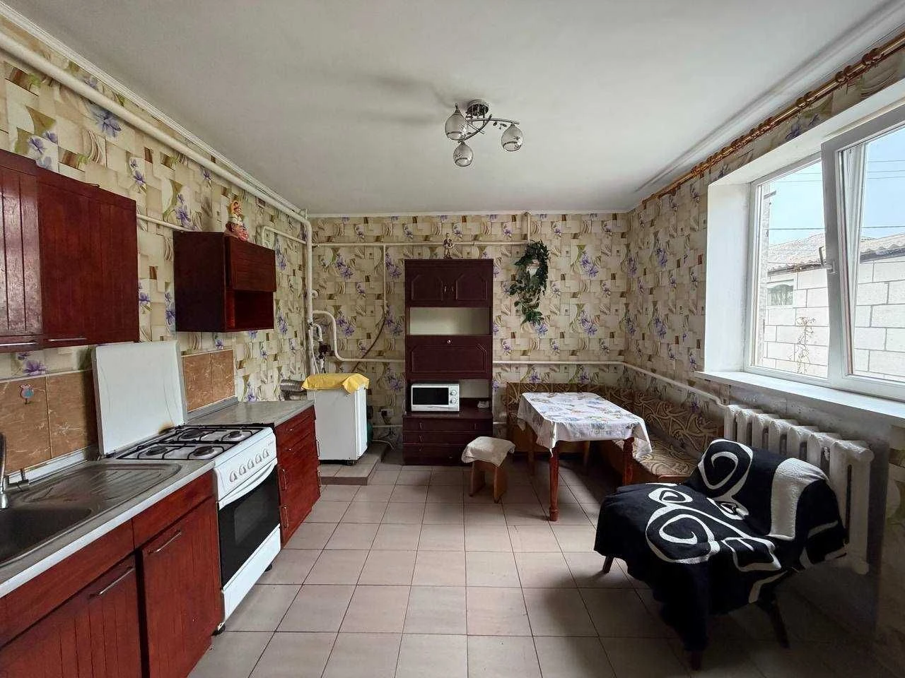 Продам будинок 4 кімнати - 93,7м2, м.Бердичів