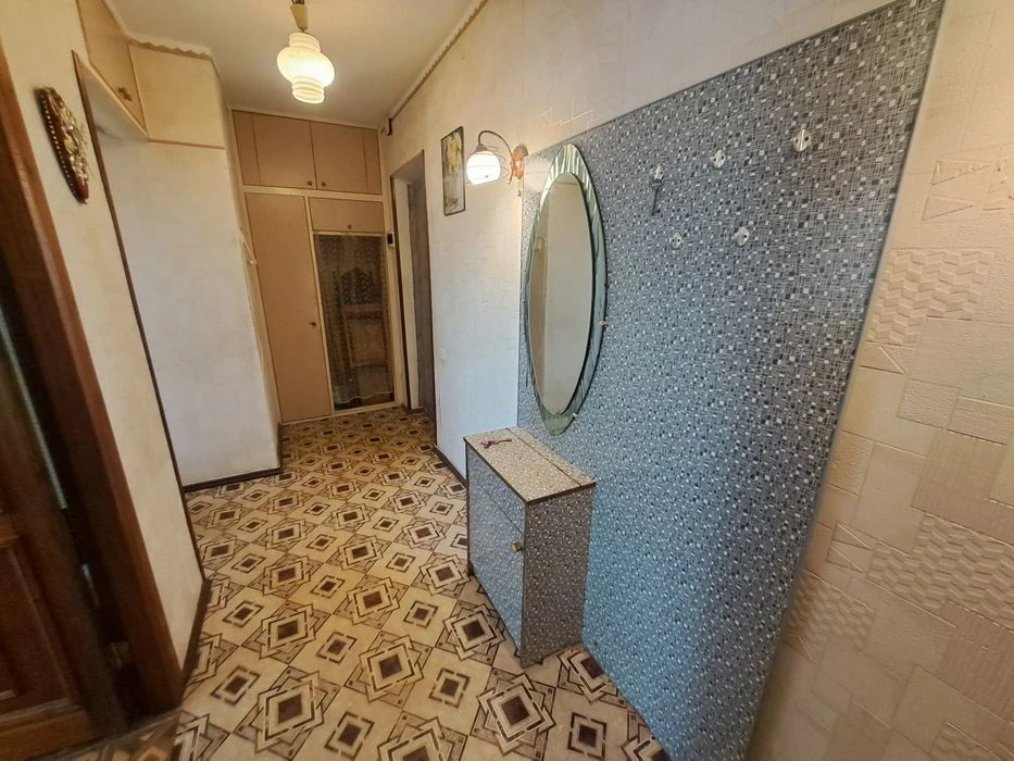 Продам Глушко / Киевский рынок 2х комнатную квартиру