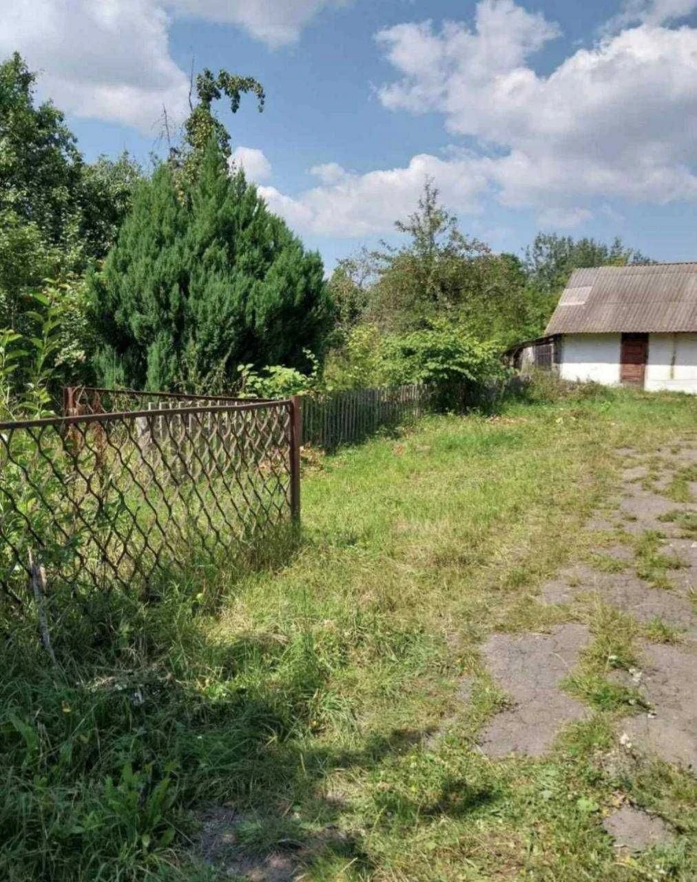 Продаж будинку - 60 соток