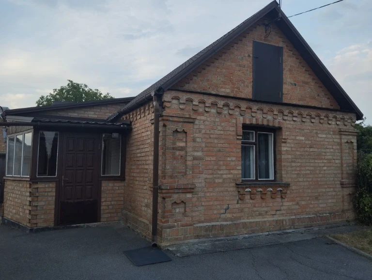 Compact House in the Kornilovka area