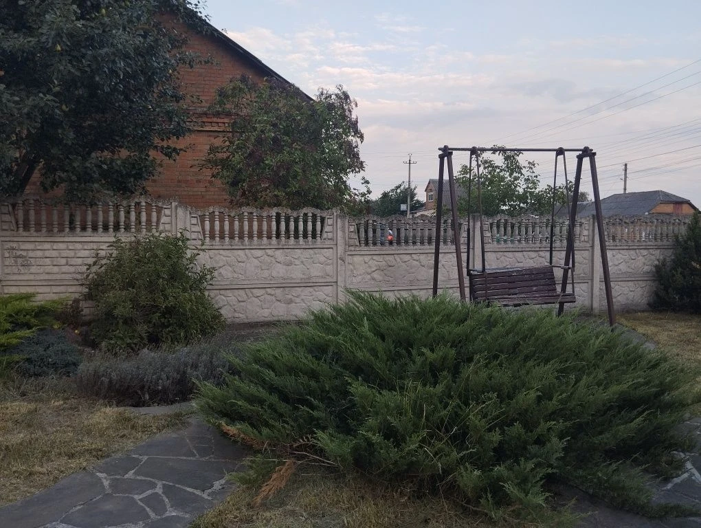 Compact House in the Kornilovka area