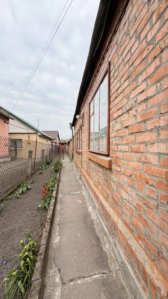 Продается отдельный дом в районе ЗАГСа с удобствами