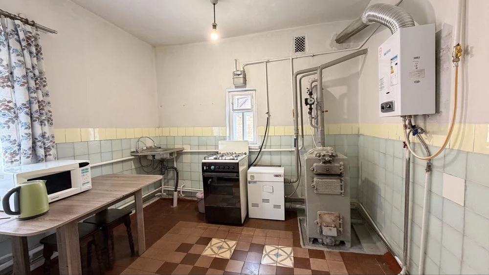 Продается отдельный дом в районе ЗАГСа с удобствами