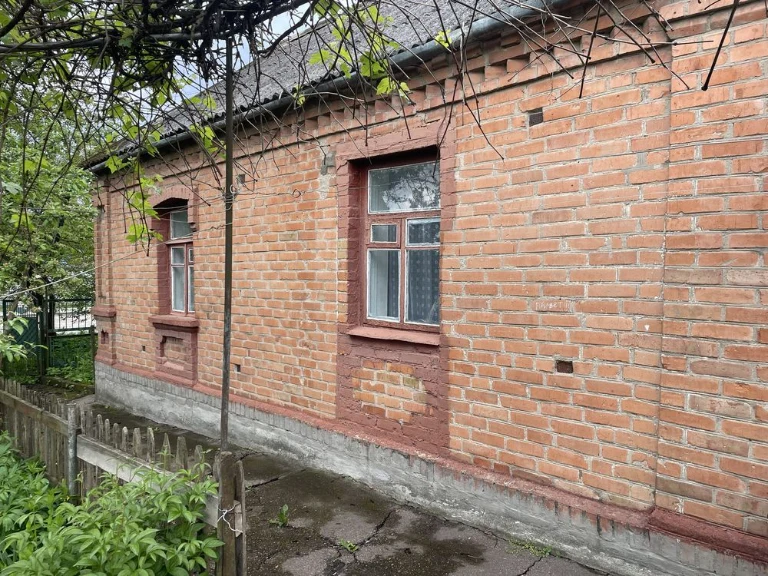 For sale house in the Zarebellya area, on вул. Я. Tishkevych