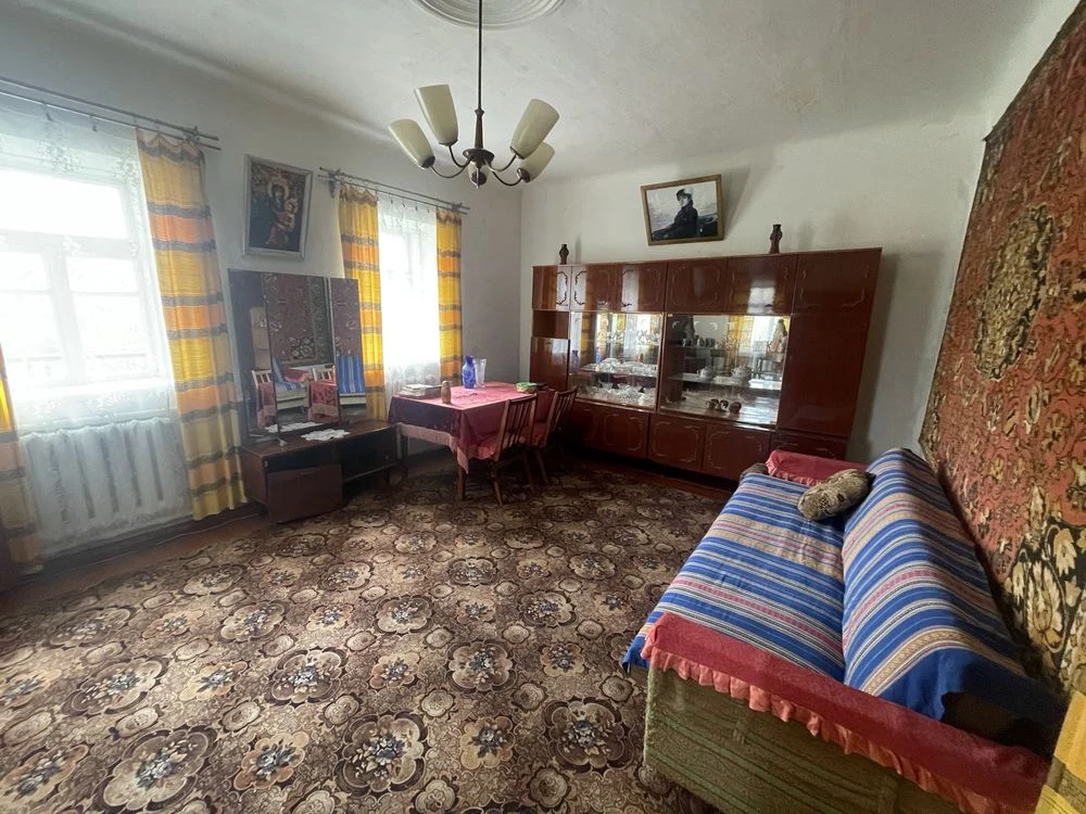 For sale house in the Zarebellya area, on вул. Я. Tishkevych