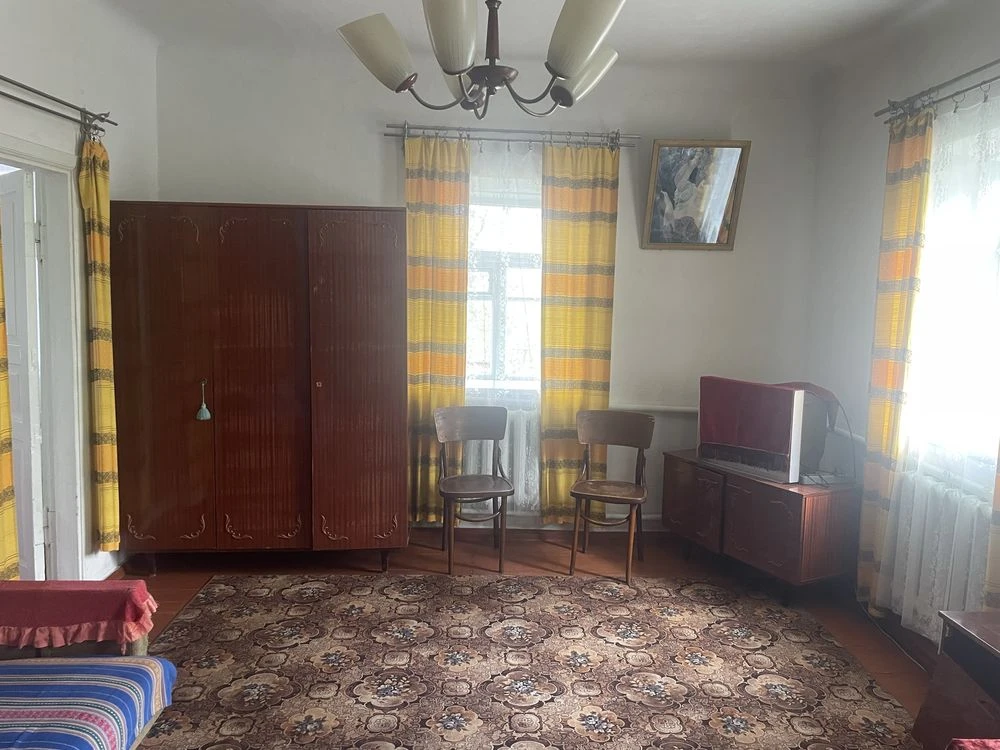 For sale house in the Zarebellya area, on вул. Я. Tishkevych
