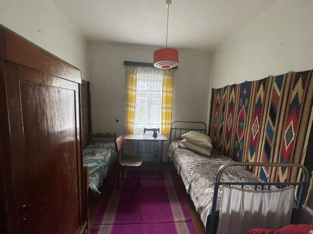 For sale house in the Zarebellya area, on вул. Я. Tishkevych