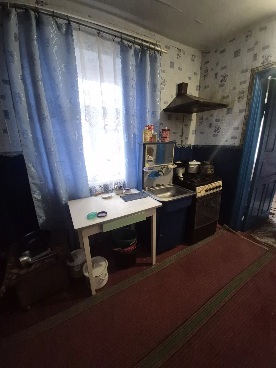 For Sale: House in the Podol District