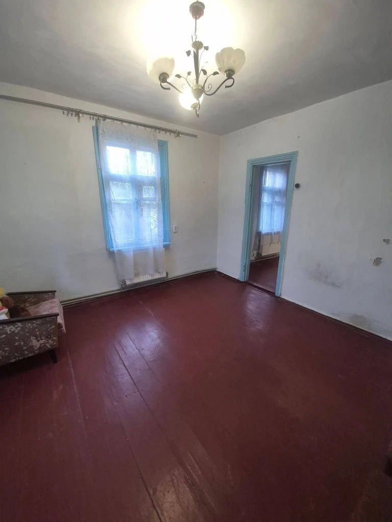 For Sale, Shatriščansk Area