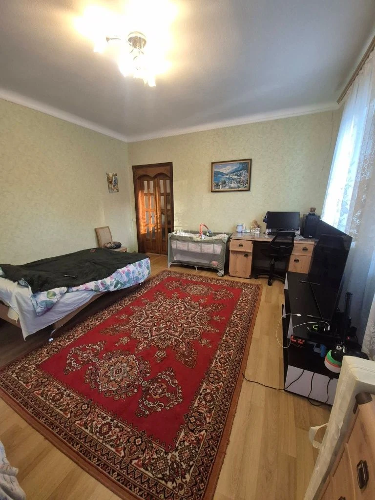For Sale House, Cheremushki area