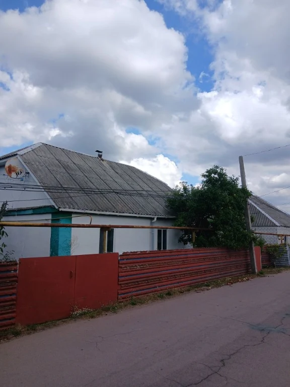 Продається житловий будинок