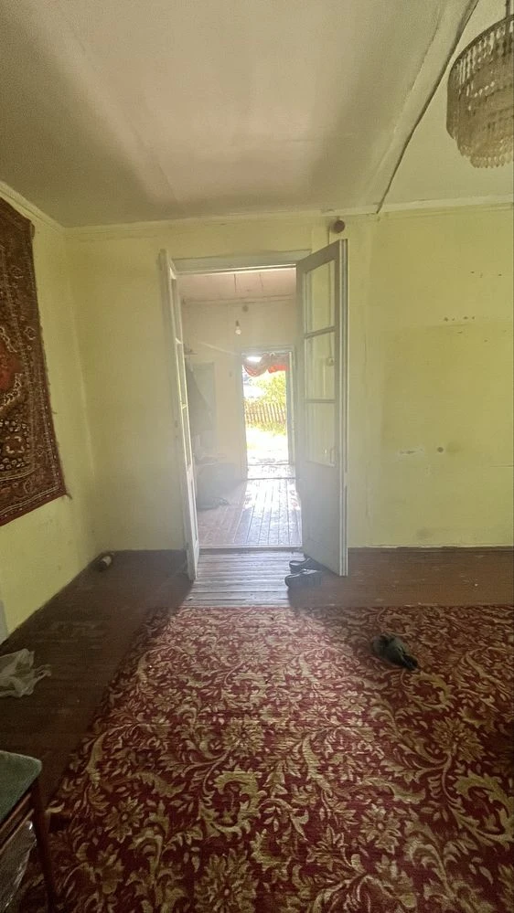 House for Sale (75.1 sq m) in the city of Korosten with garage and yard