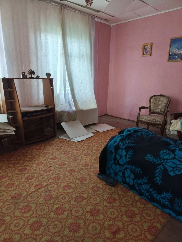 Продам 1/2 частину будинка Чолівка