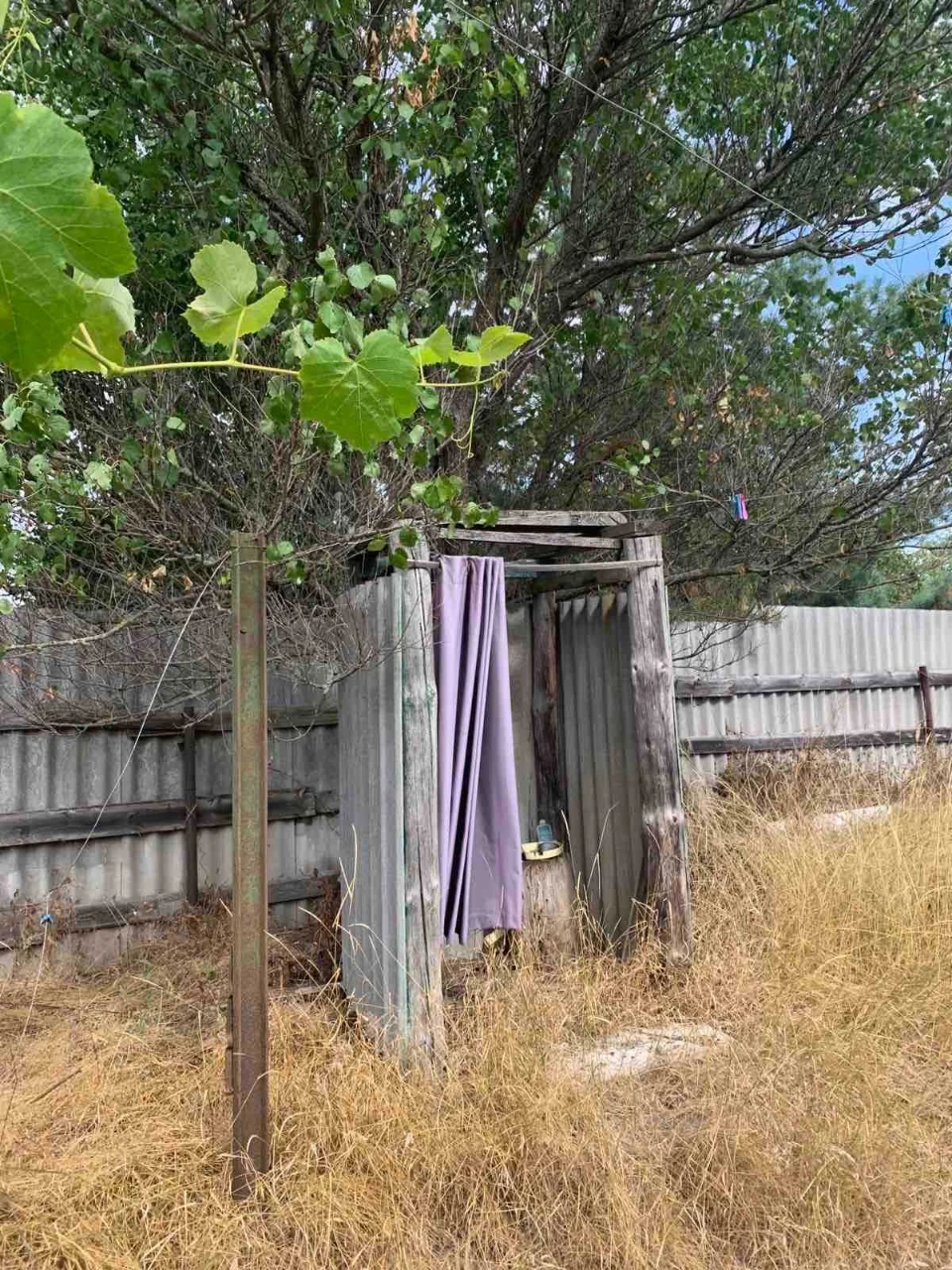 House near the river in a quiet area (Brov area)
