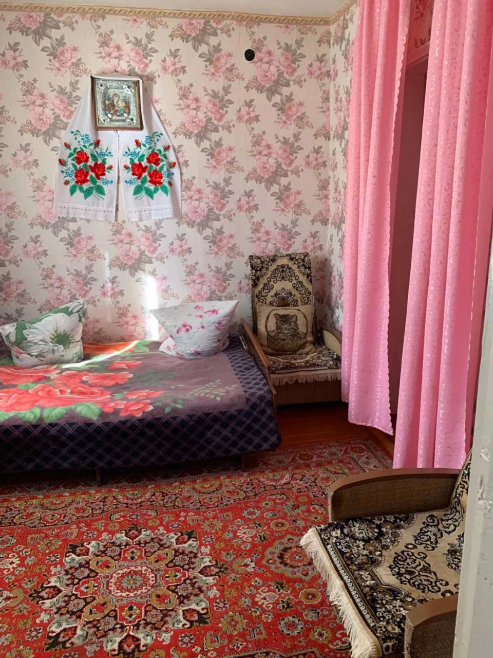 Selling house (district Chygiri)