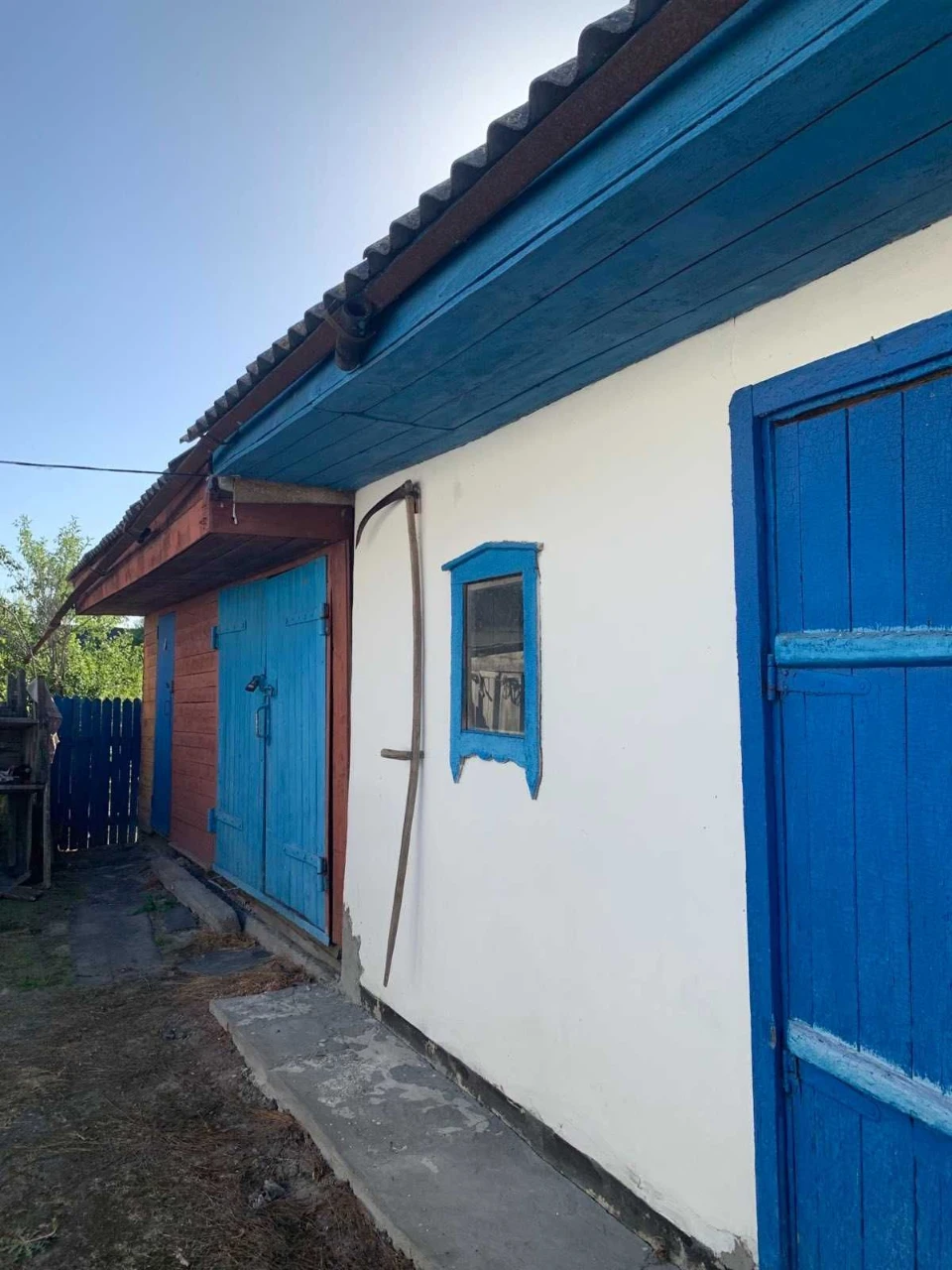 Selling house (district Chygiri)
