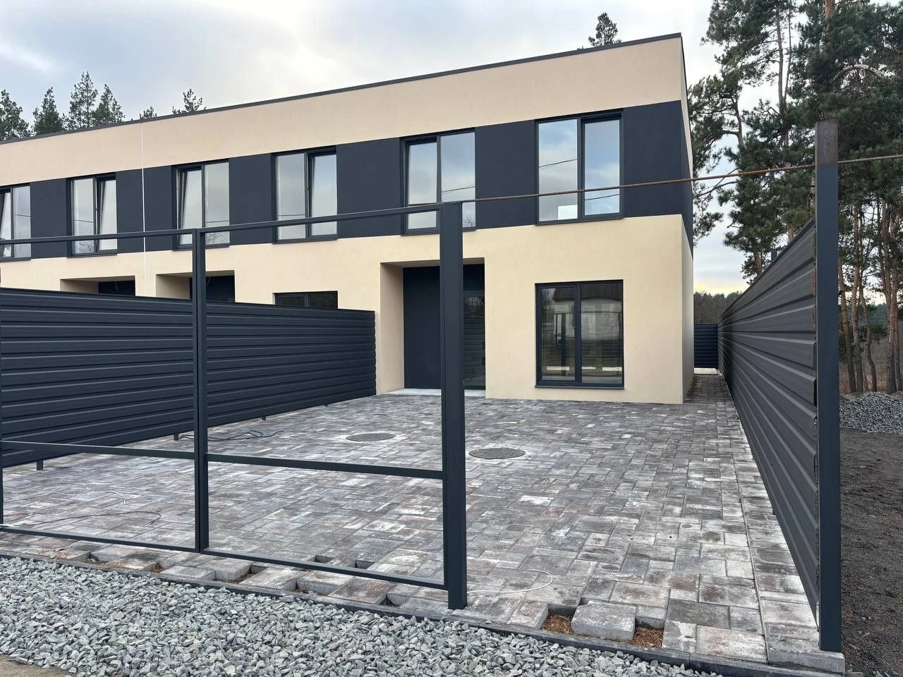 For Sale Townhouse in Korosten