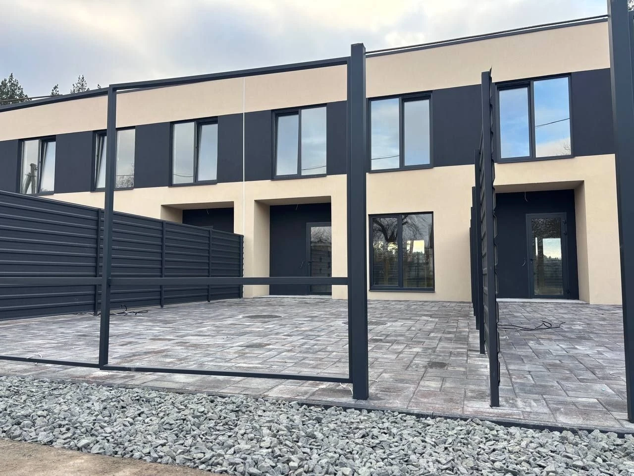 For Sale Townhouse in Korosten