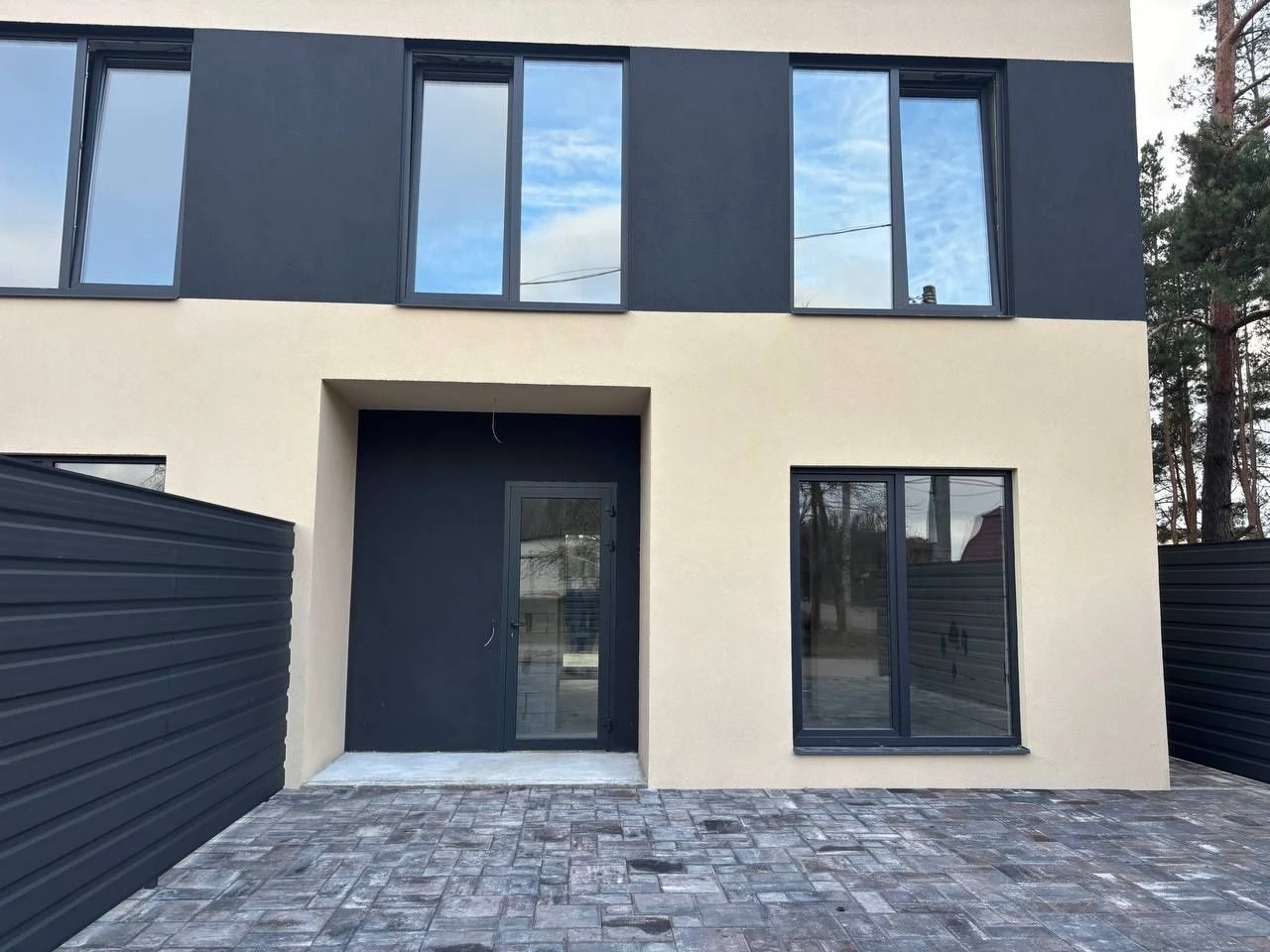 For Sale Townhouse in Korosten
