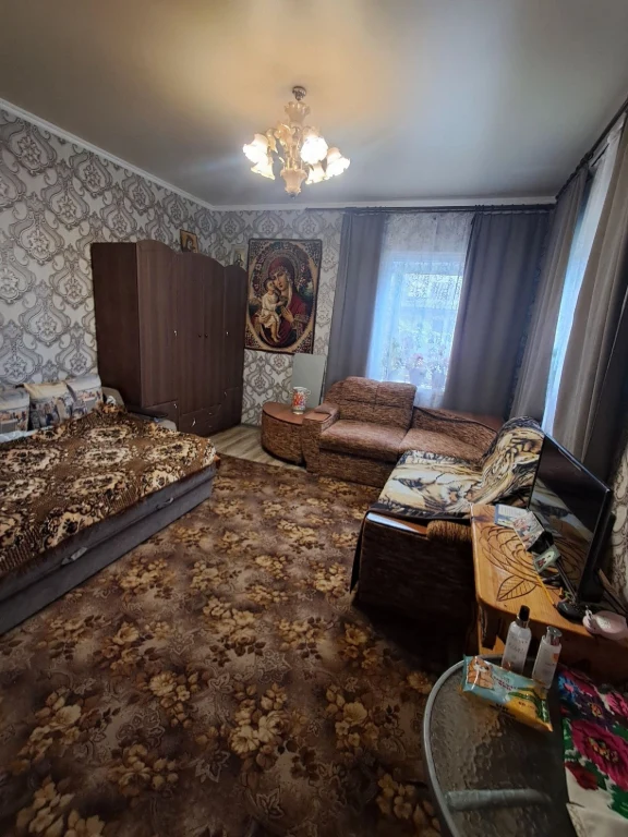 Продам 1/2 будинку  в районі Хіммашу (вагонка)