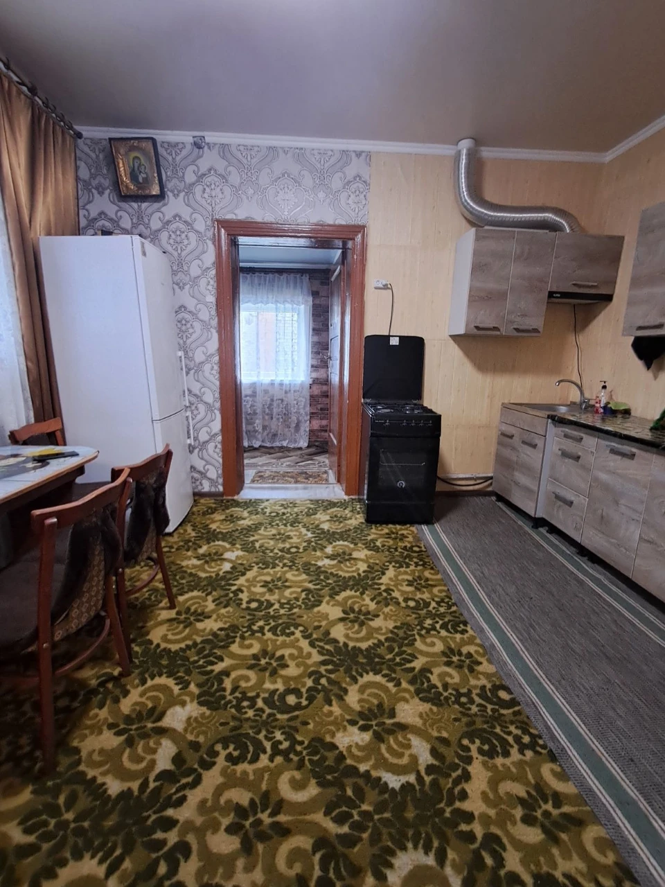 Продам 1/2 будинку  в районі Хіммашу (вагонка)