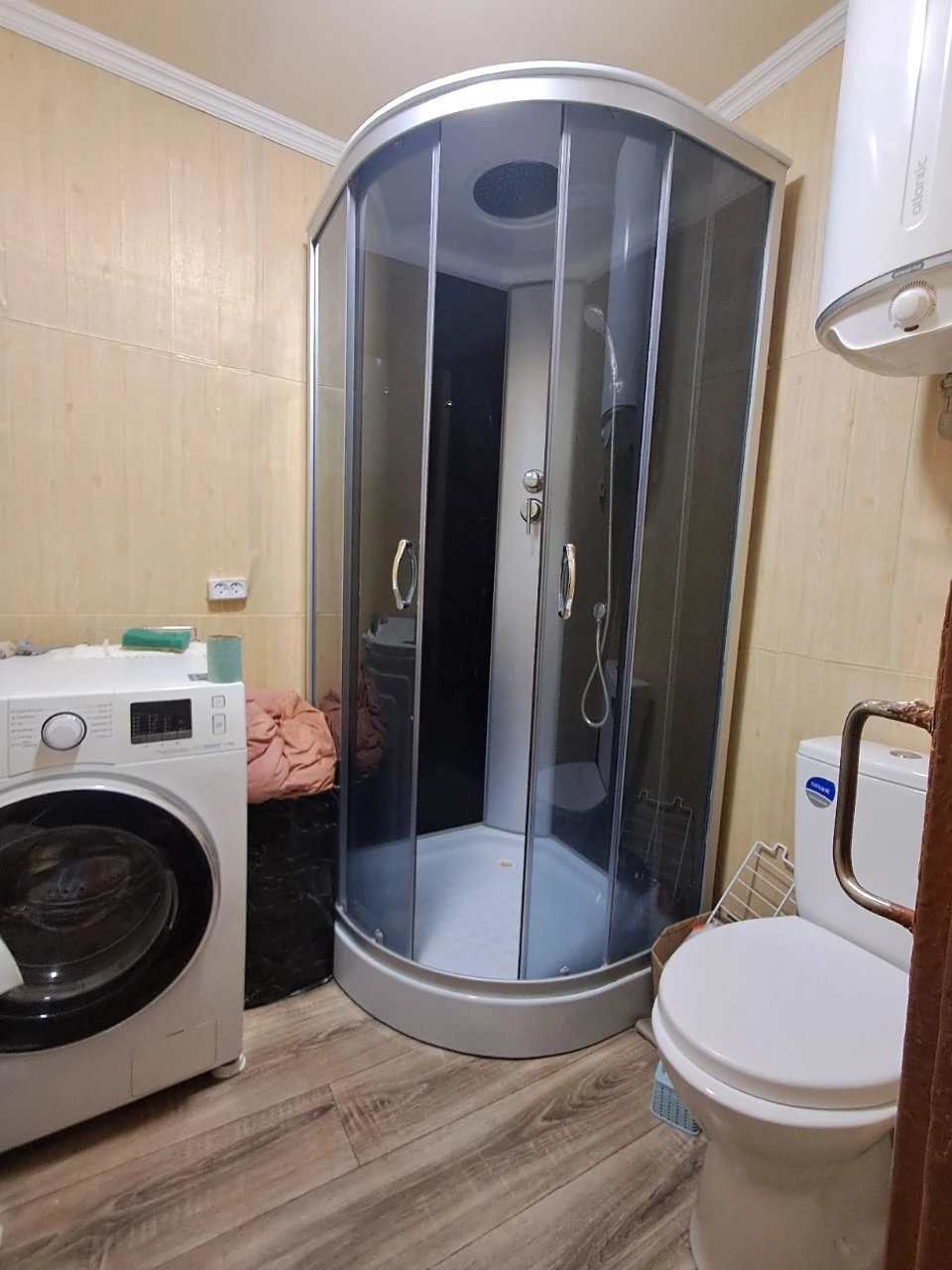Продам 1/2 будинку  в районі Хіммашу (вагонка)