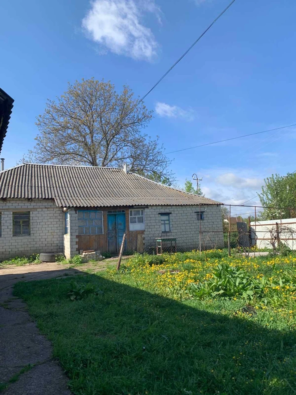Selling Large House with Amenities (Bashini)