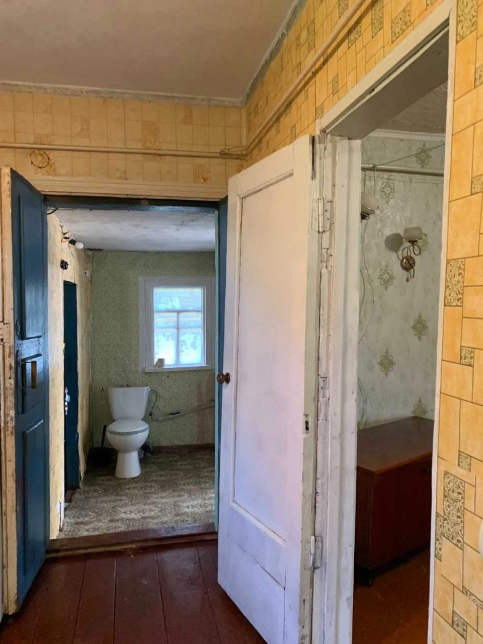 Selling Large House with Amenities (Bashini)