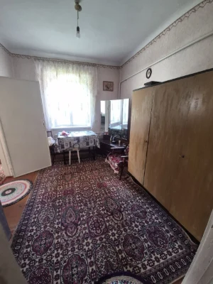 Продаётся отдельный дом, в районе Миской больницы