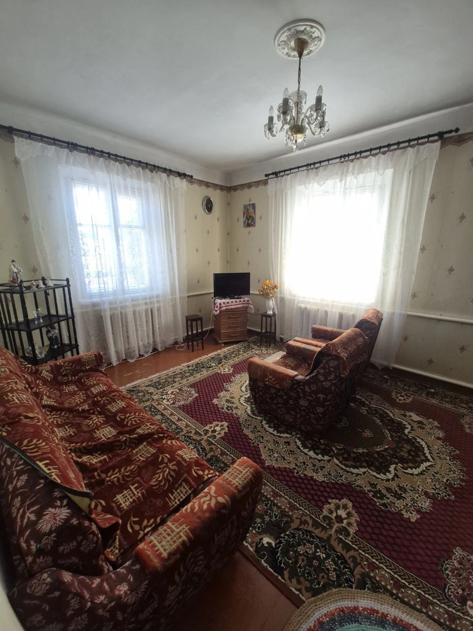 Продаётся отдельный дом, в районе Миской больницы