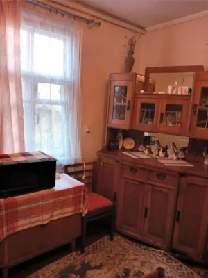 Sale of a separate house unit in the city of Korostyshev