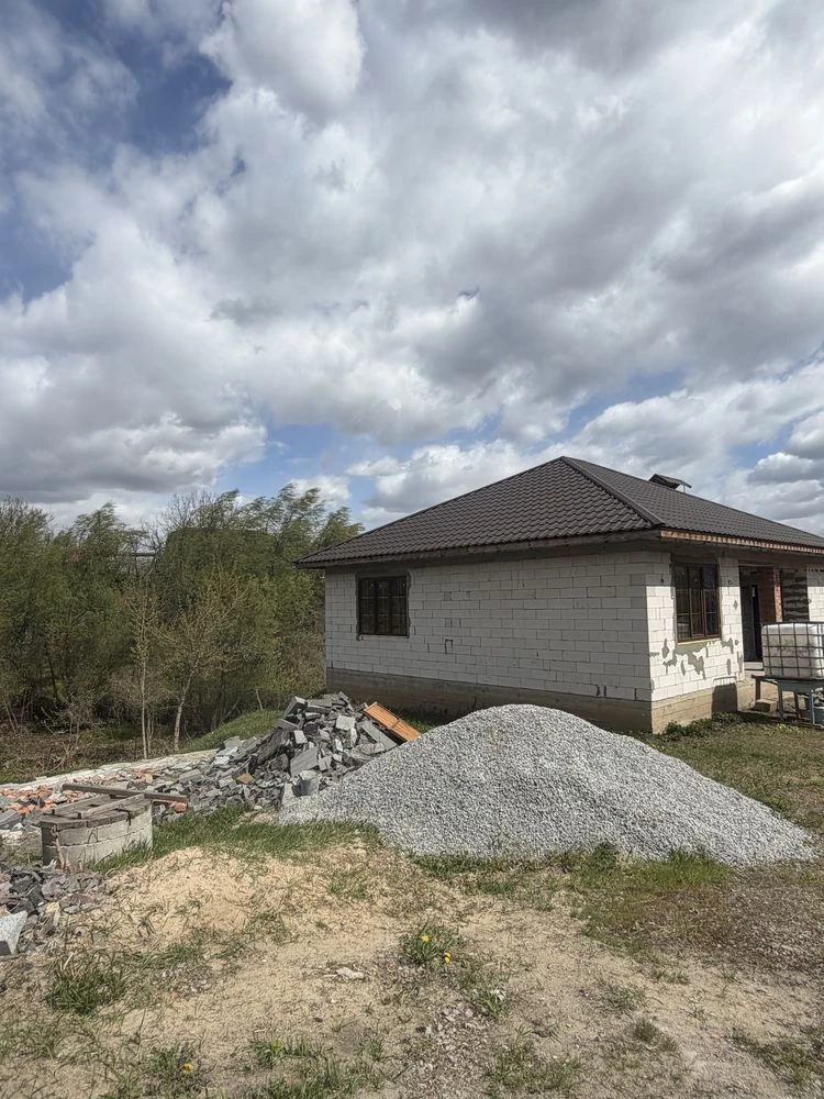 Продається будинок центр міста