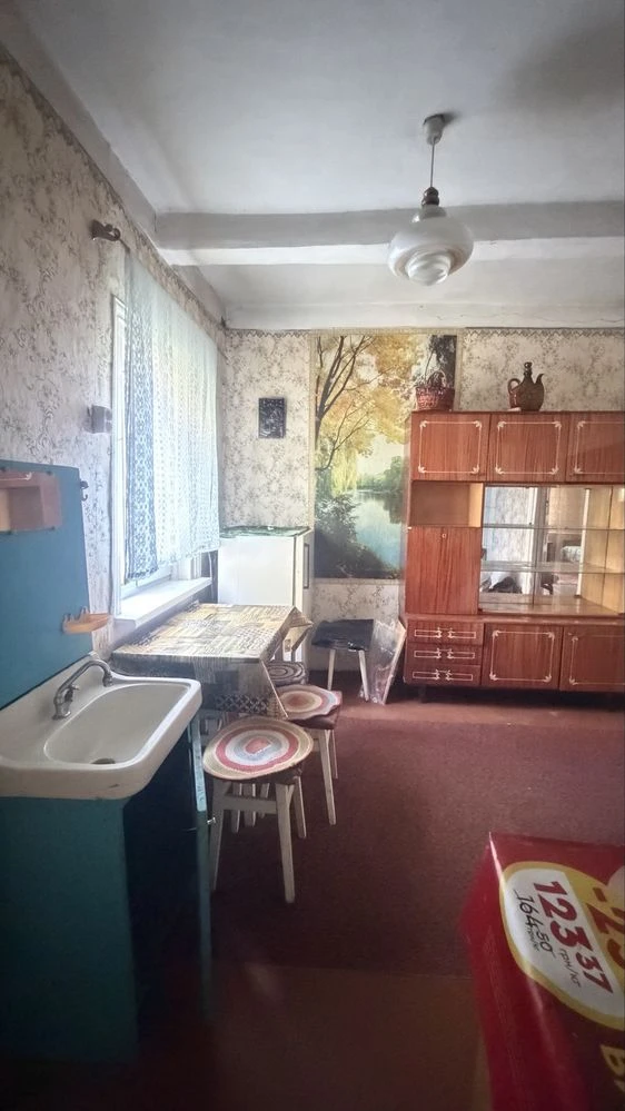 Продаж частини будинку