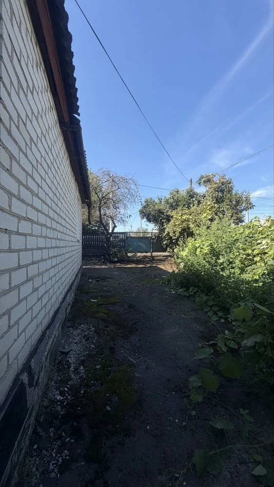 Продаж частини будинку