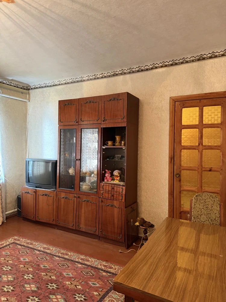 Продаж будинку у місті Коростишеві
