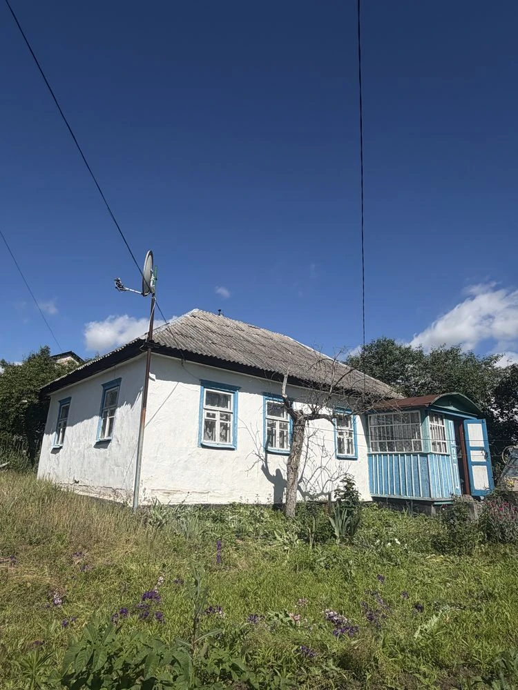 Продаж будинку з землею 7 соток