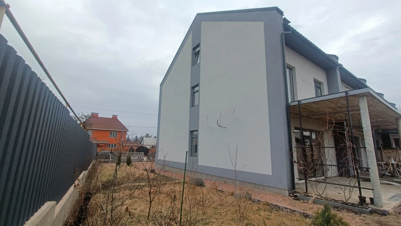 Терміново продам  будинок танхаус