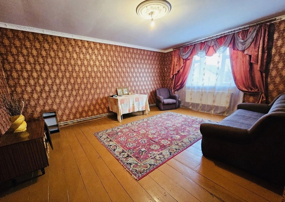 House with renovation in Korostyshev, 110 m2, $69,000