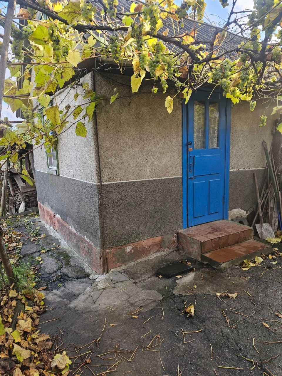 № 13853 - Кирпичный дом в г. Коростышев, 6.5 соток