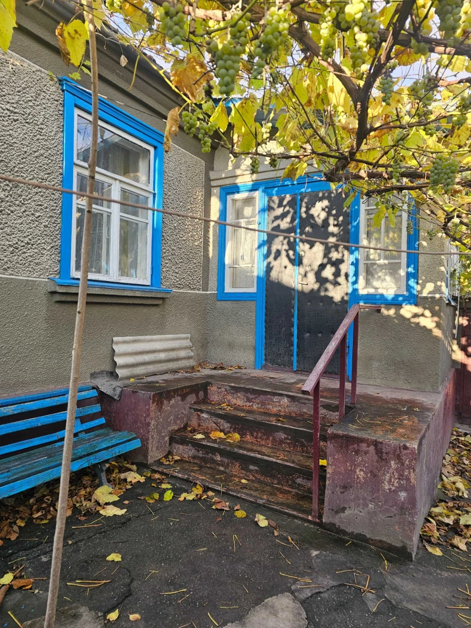 № 13853 - Кирпичный дом в г. Коростышев, 6.5 соток