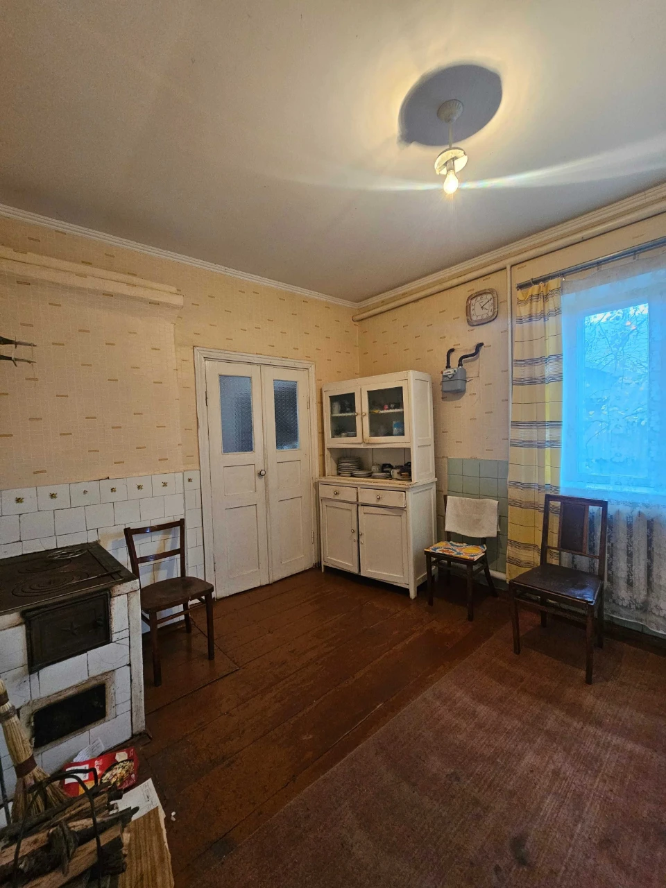 № 13853 - Кирпичный дом в г. Коростышев, 6.5 соток