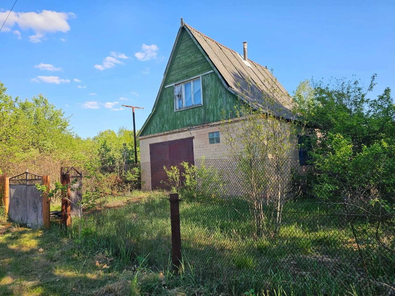 Country House, House, Plot
100 km from Kyiv