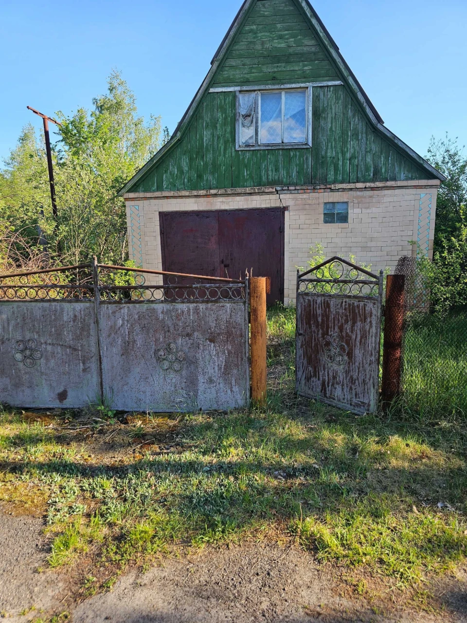 Country House, House, Plot
100 km from Kyiv