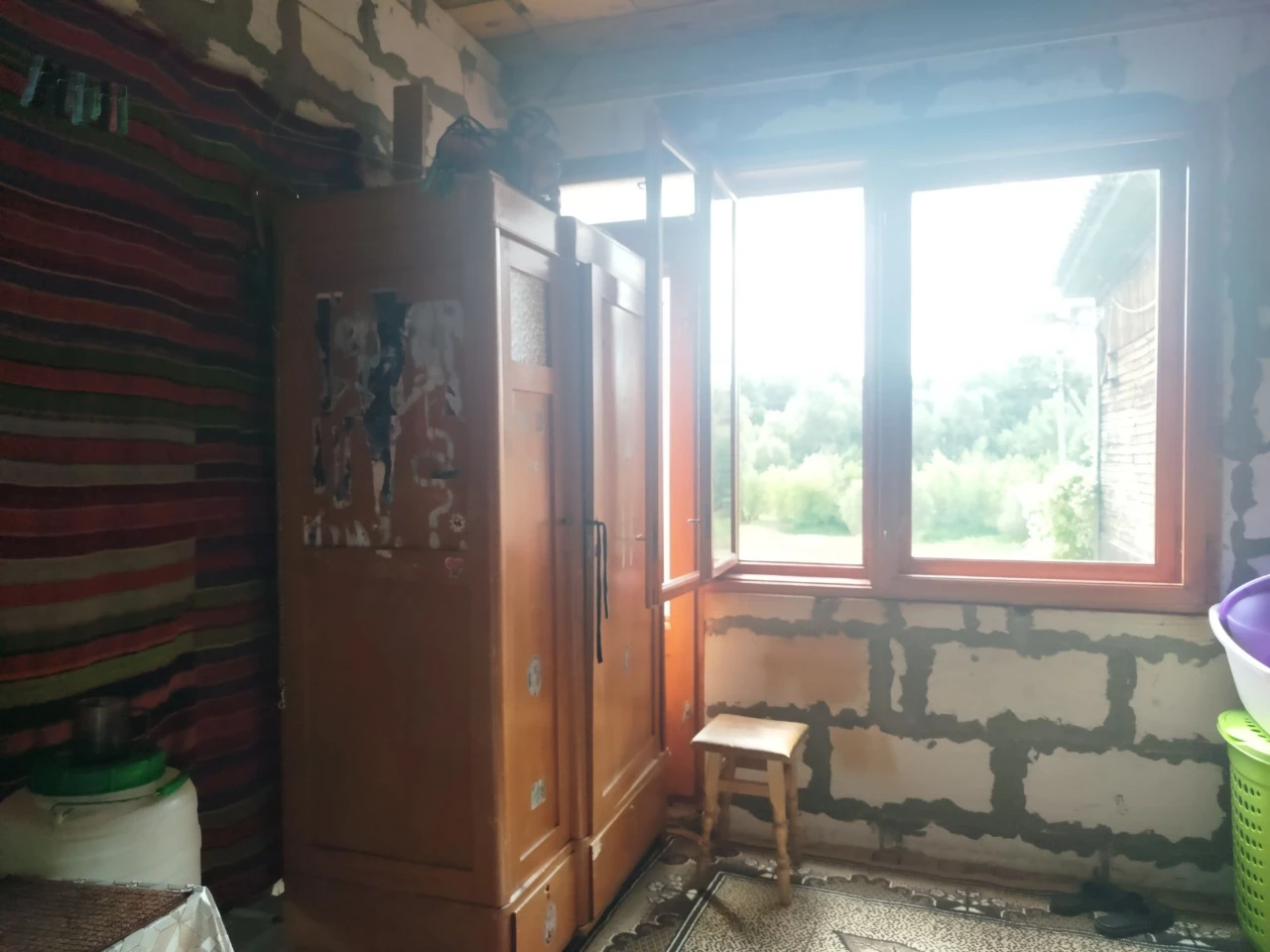 Частина будинку з окремою адресою в гарному місці біля річки
