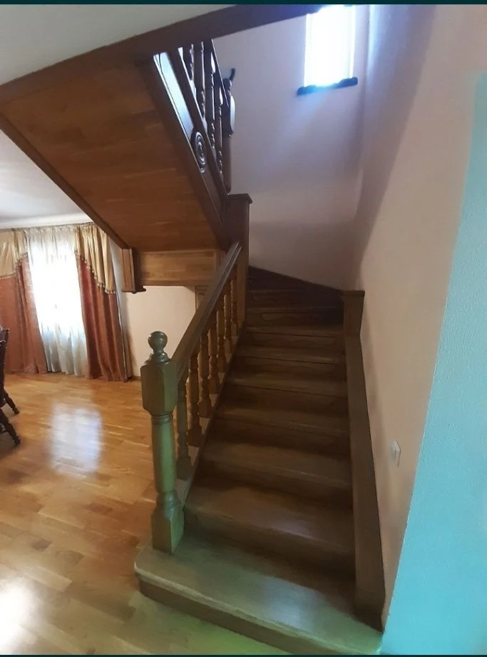 Продаж будинку в парковій зоні, м.Малин вул. Неманихіна